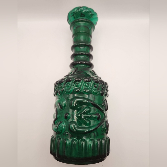 Jim Beam Dining Vintage Jim Beam Green Embossed Decanter Liquor